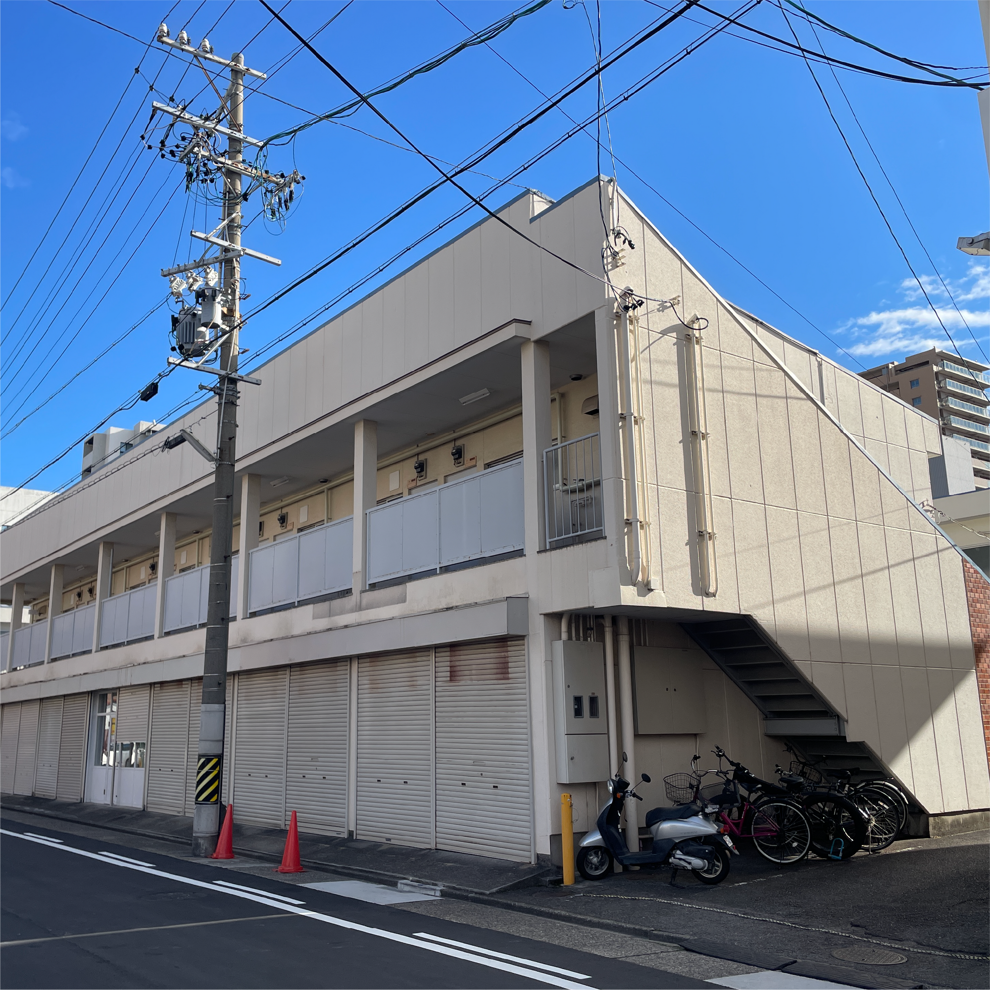 蔵六湖畔