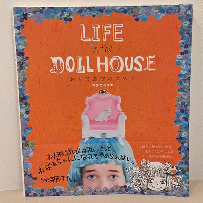 LIFE in the DOLLHOUSE