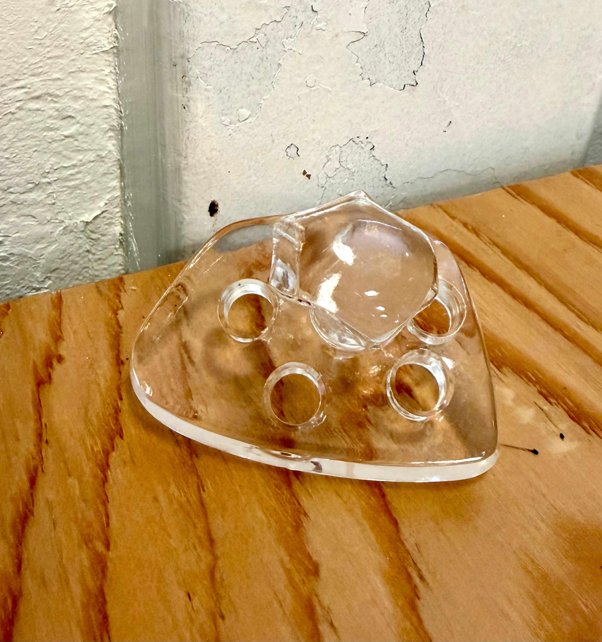 ガラスペン立て　謎のオブジェ