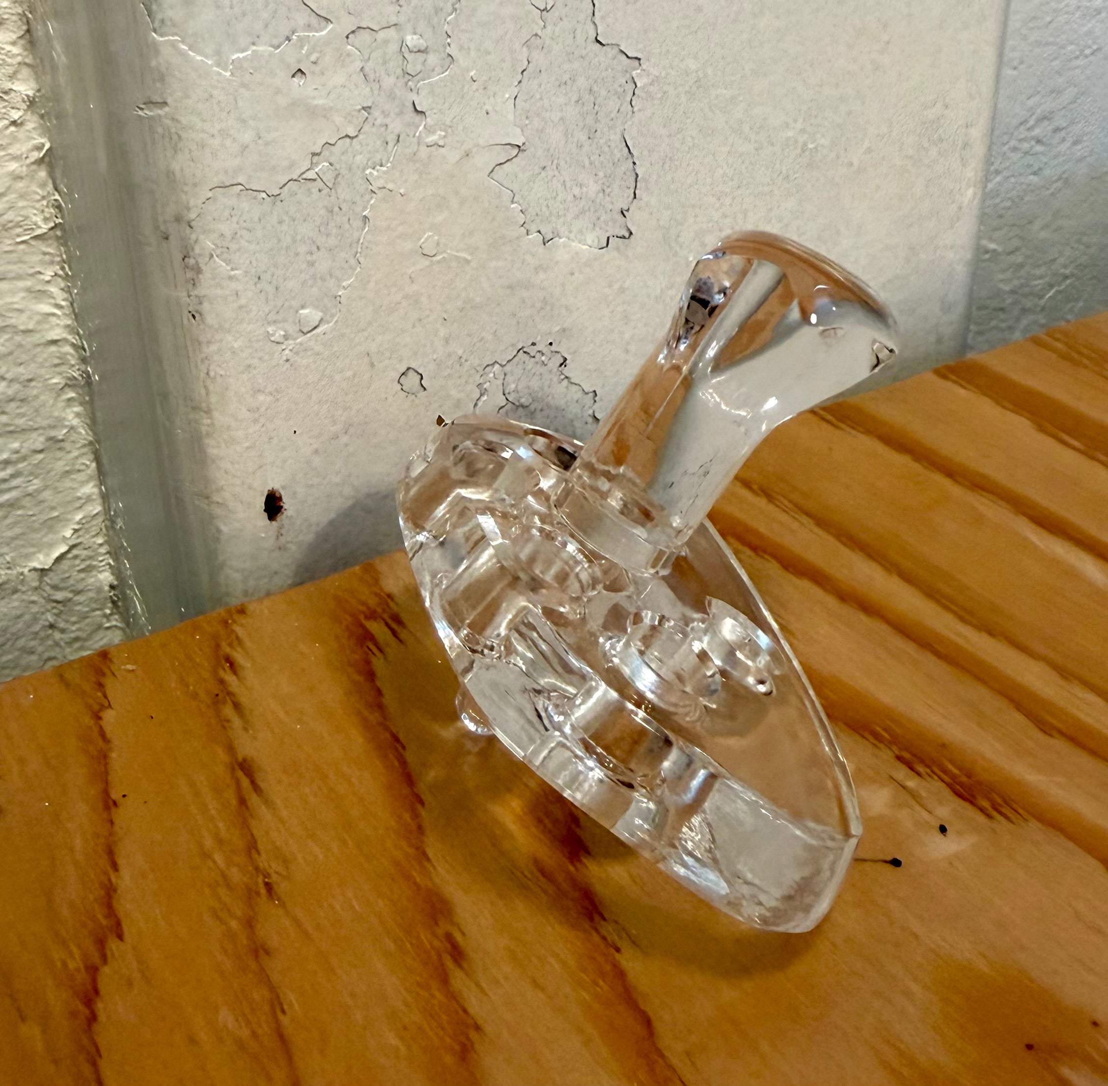 ガラスペン立て　謎のオブジェ